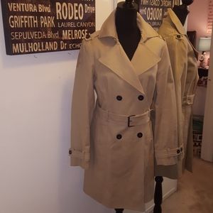 Trenchcoat